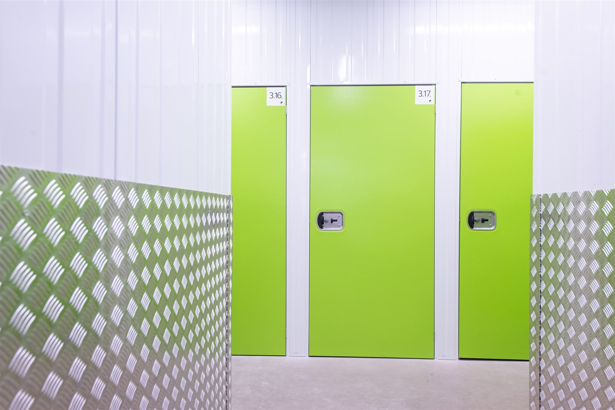 SAFE BOX mantu glabātuves / SAFE BOX selfstorage Riga