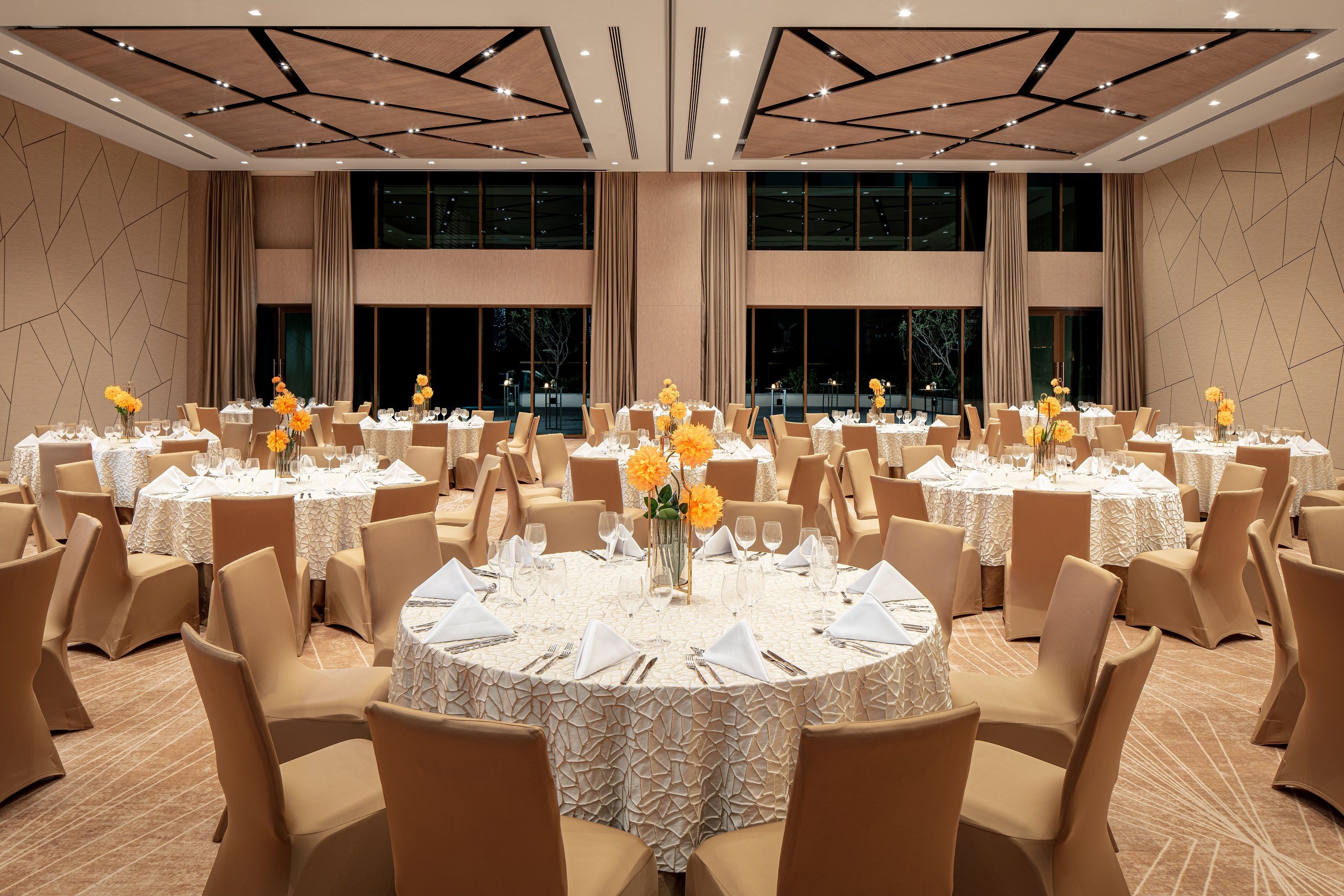 DoubleTree by Hilton Dubai M Square Hotel & Residences Dubai 