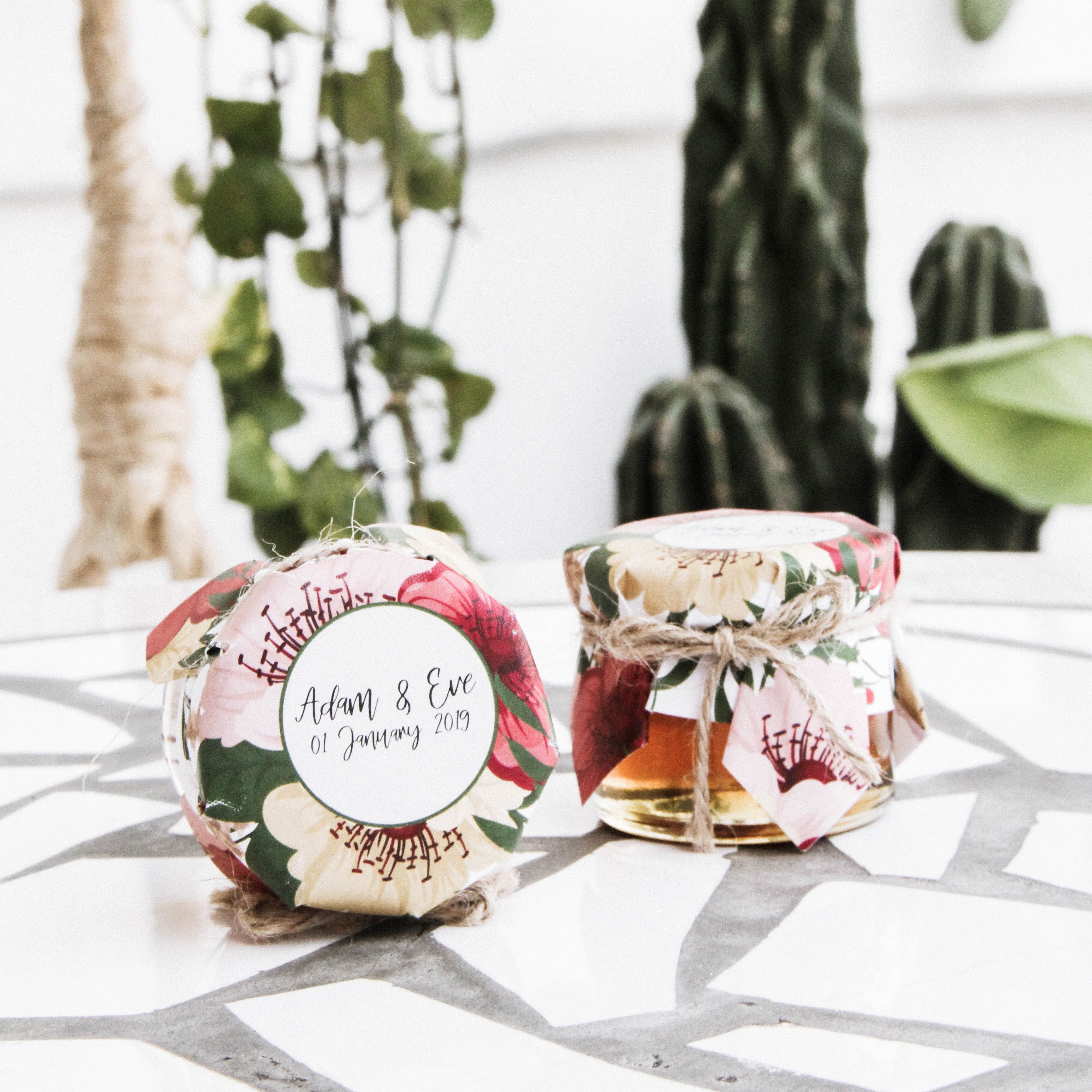 Beautiful door gifts to make your wedding a memorable occasion HoneySpree Pte Ltd Singapore Beautiful door gifts to make your wedding a memorable occasion