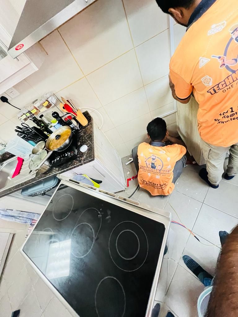 Technicianmart - Electric service in dubai Dubai 