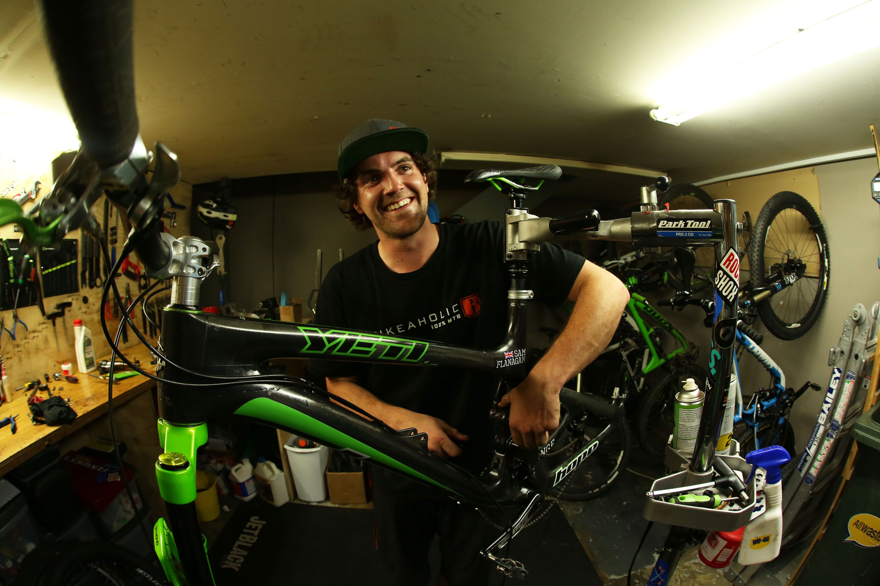 Bikeaholic Mountain Bikes Queenstown Queenstown bike hire queenstown