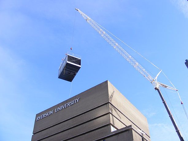 Superior Crane Markham 