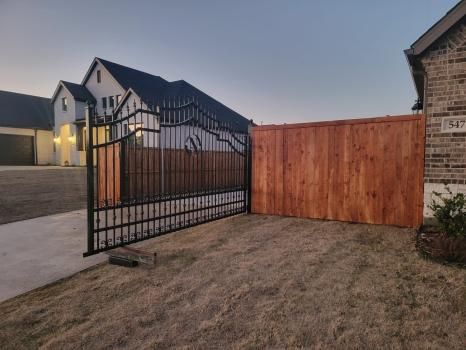 Everlast Gates & Fence Dallas 