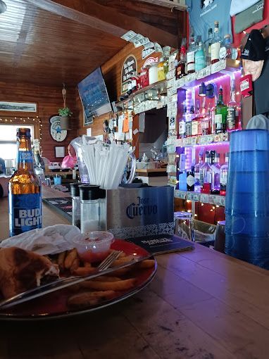 Three Robbers Pub, Bowdoinham