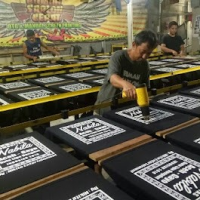 Jasa Sablon Kaos (Rumahsabloncepat), Tangerang Selatan Jasa Sablon Kaos (Rumahsabloncepat), Tangerang Selatan