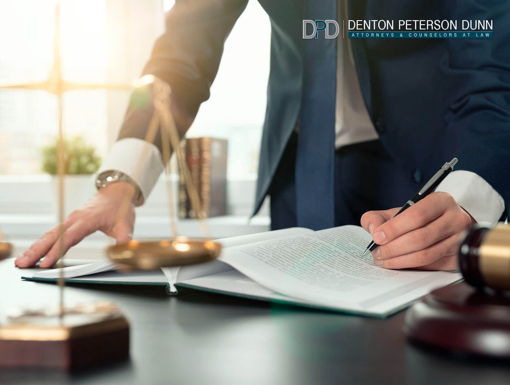 Gilbert Business Lawyer Gilbert 