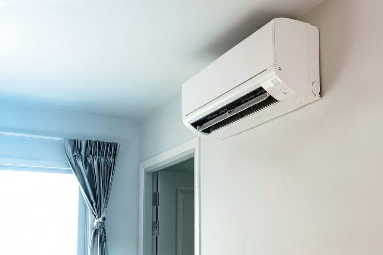 Ac Repair Service Cleaning Maintenance Company Dubai Technician