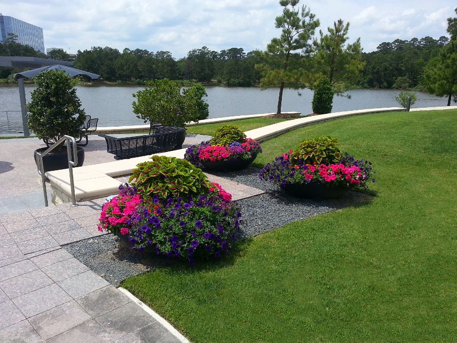 Berkeley Services landscapes Houston