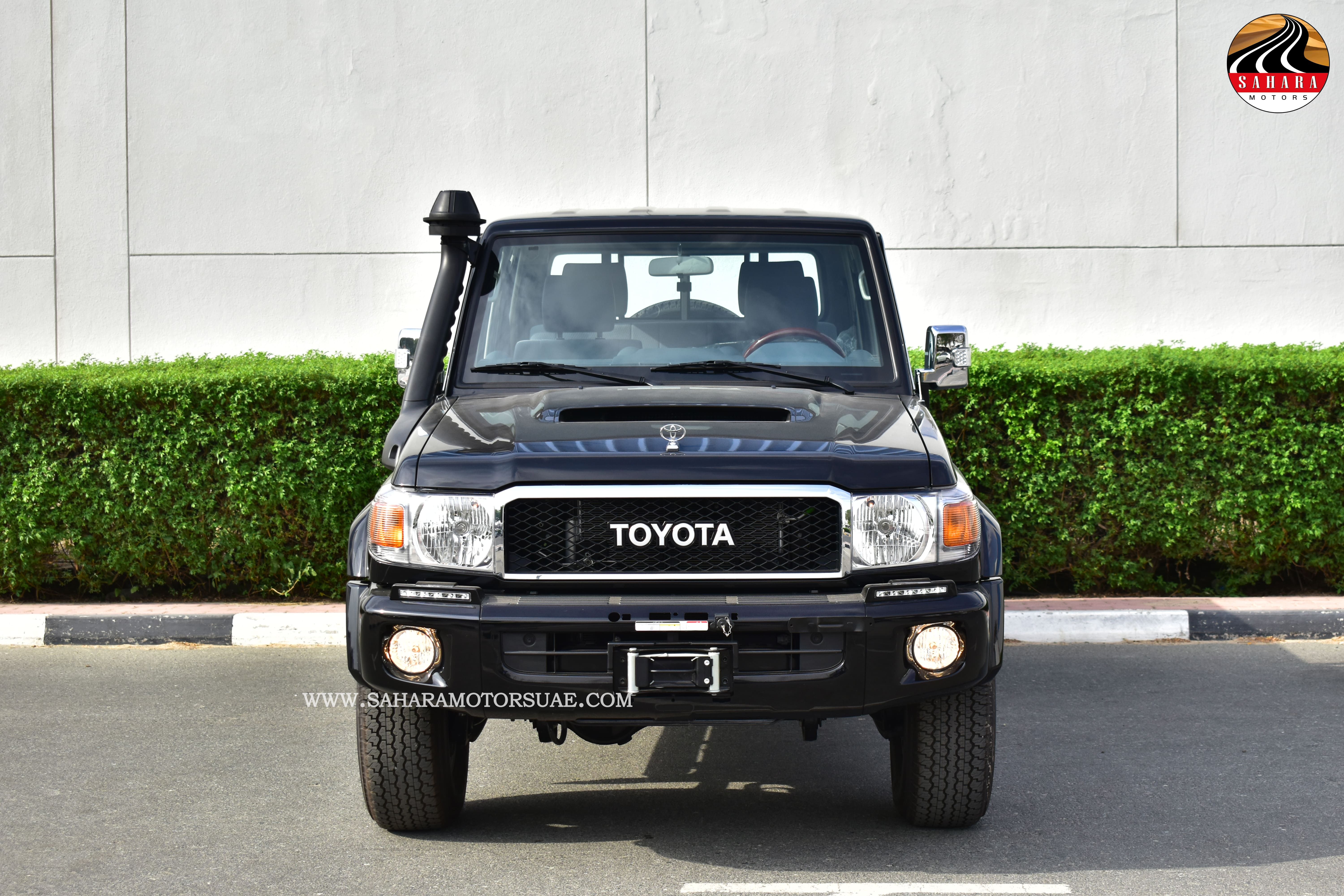 Lc 79. Toyota LC 79 Double Cab.