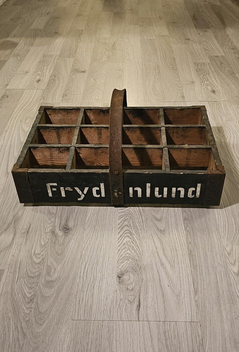 Frydenlund Trekasse 