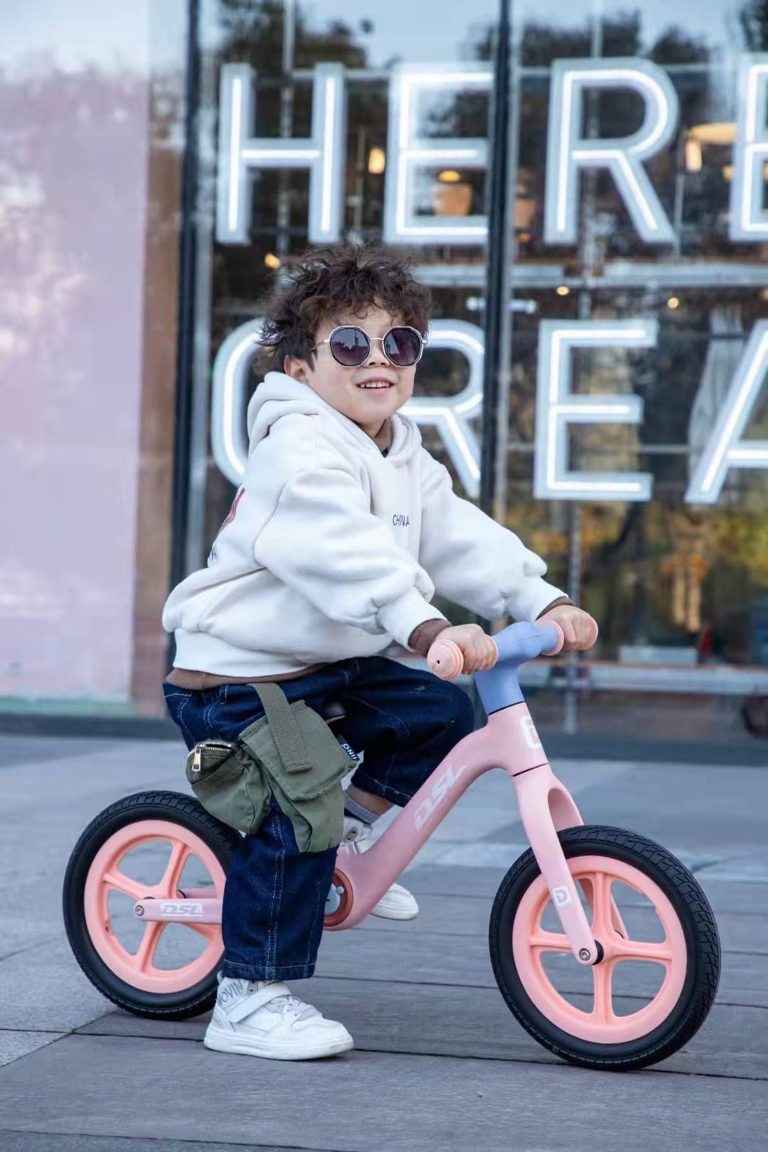 The cheapest new design customize logo exercise children metal bicycle carbon steel 12 inch cheap kids balance bike