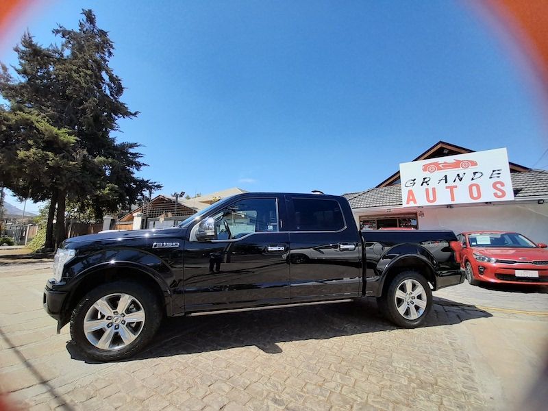 Camionetas Usadas - Automotoras en Vitacura, Chile