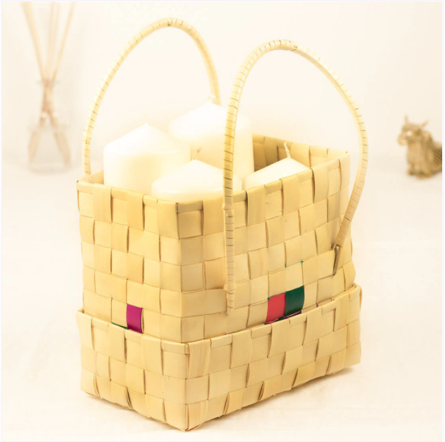 Svadia- Aromalamps, Keyholder, gift box, decorative items