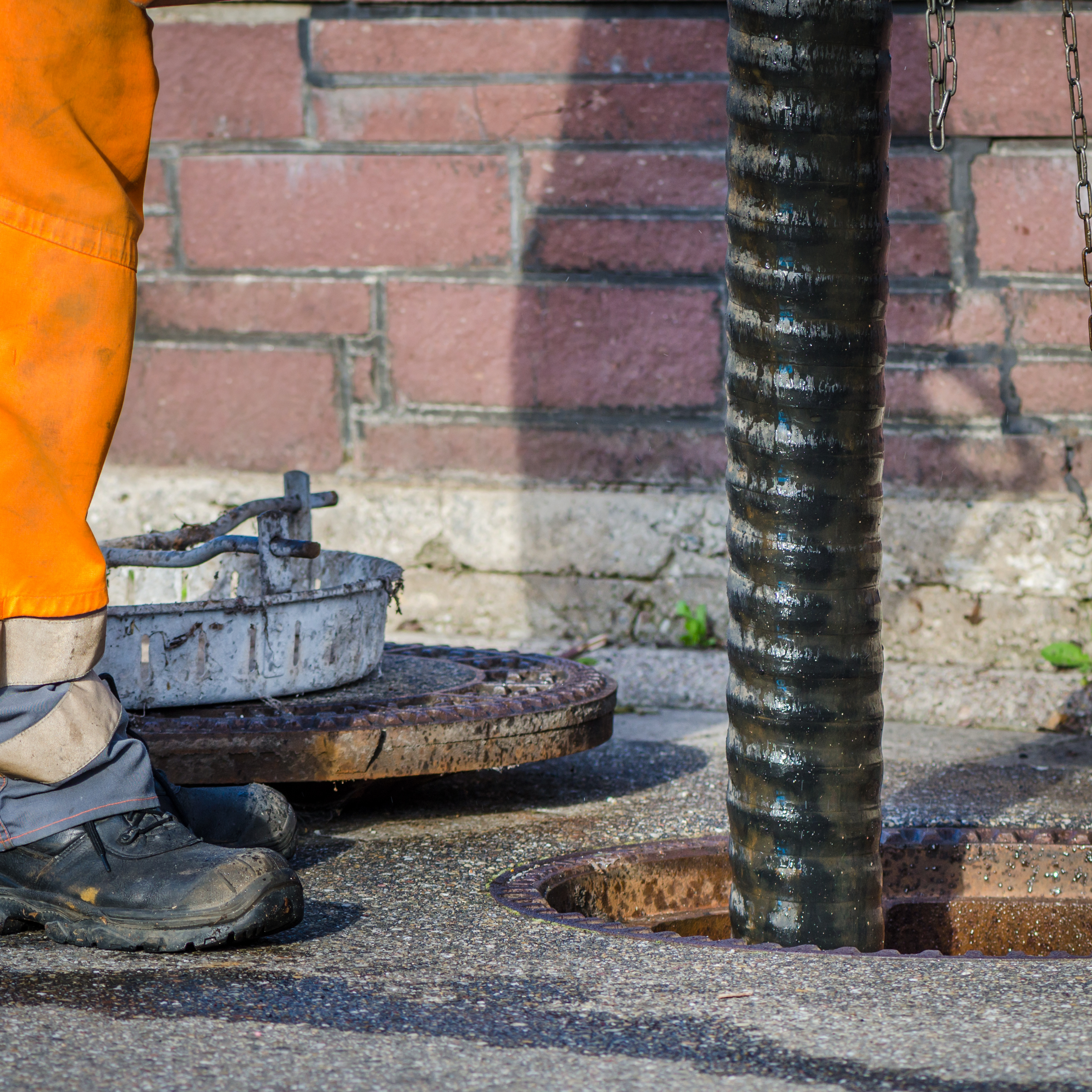 Kanalverstopfung - GUSSMARK # wir reinigen für Sie! 