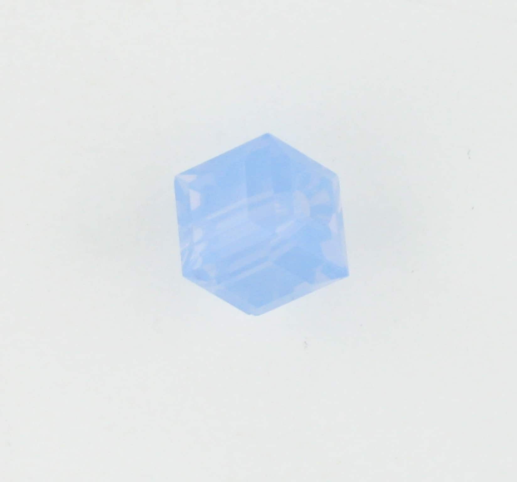 5601 – 4mm Swarovski Cube Crystal – Air Blue Opal