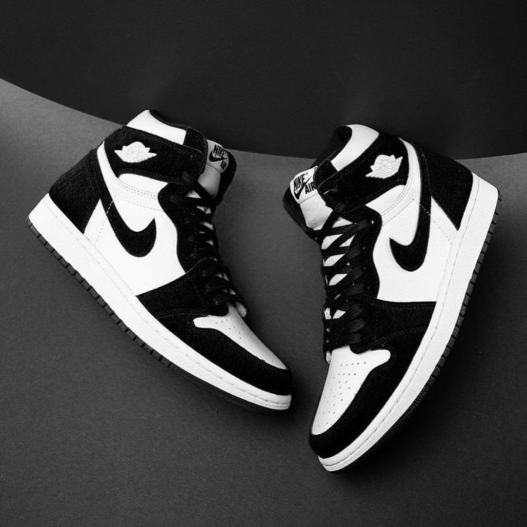 AIR JORDAN 1 RETRO HIGH OG PANDA TWIST