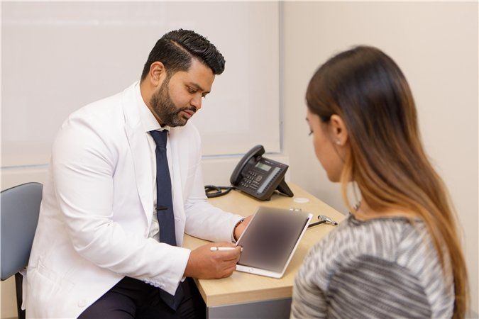 Knee injection with ultrasound in NYC 