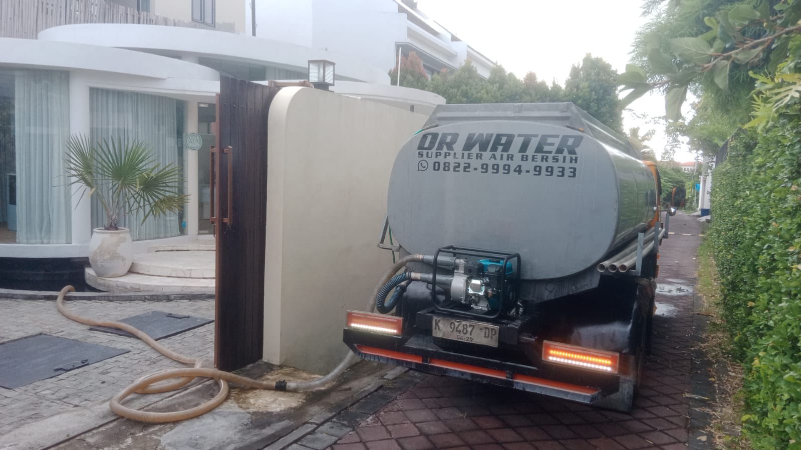 Jasa Pengisian Kolam Renang – DR Water Supply