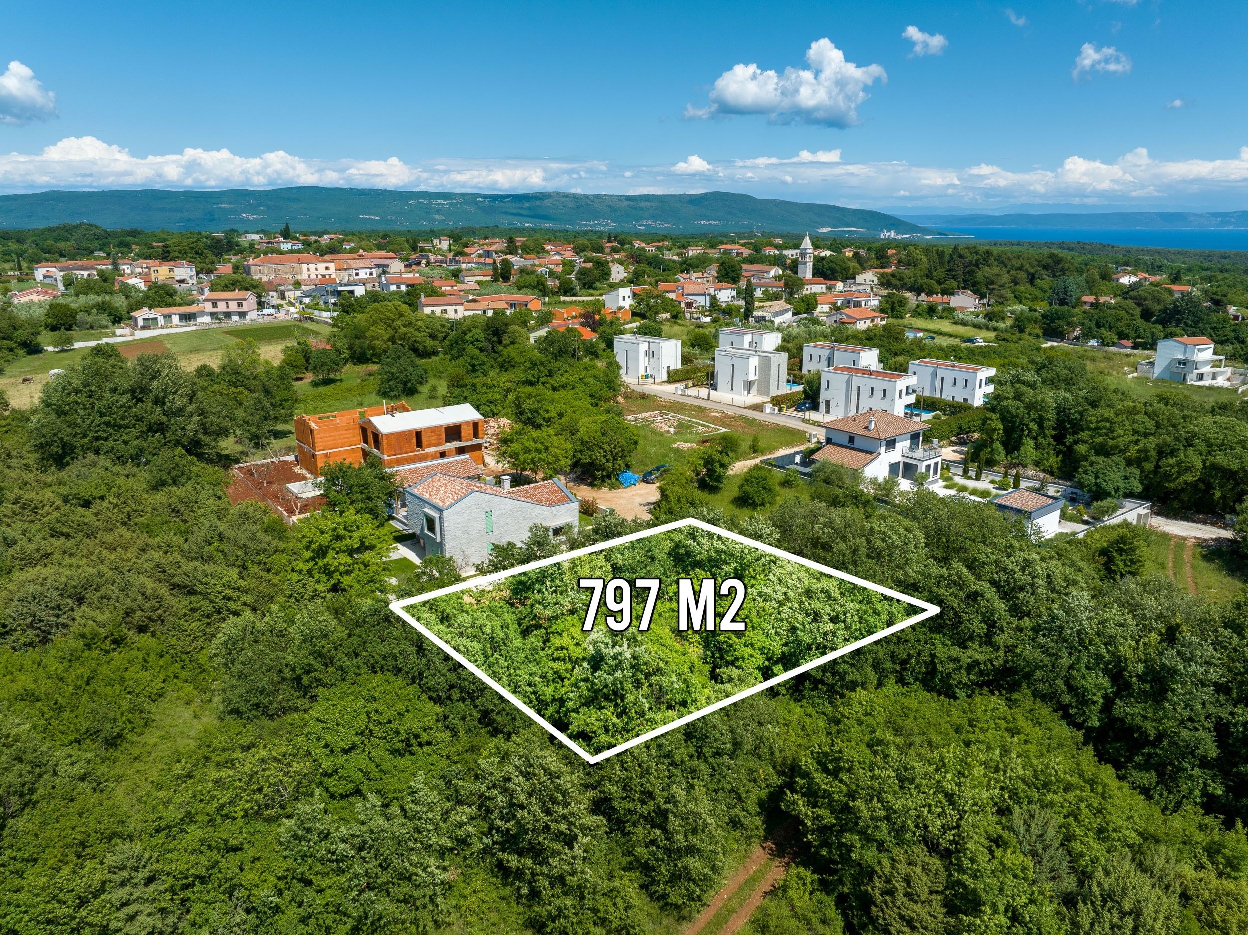 Krnica – Building Land with Permit, 6 Minutes from the Sea